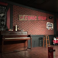 Photo taken at Comic Strip Live by Amy . on 5/4/2019