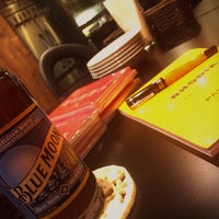 Foto tirada no(a) Beer Bar Gaudium. (ガウディウム) por Toru H. em 1/27/2016