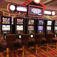 Foto diambil di Mount Airy Casino Resort oleh Aspen C. pada 6/23/2017