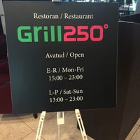 10/7/2015にDavid M.がRestaurant Grill250°で撮った写真