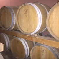 รูปภาพถ่ายที่ Fratelli Vogadori - Amarone Valpolicella Family Winery โดย Amarone V. เมื่อ 1/5/2021