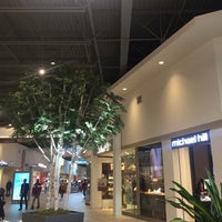 Photo taken at Outlet Collection Winnipeg by Serella J. on 10/7/2017