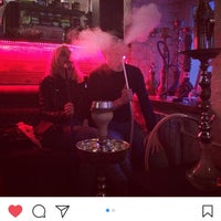 6/2/2017에 Кристина Ш.님이 Crazy Shisha Lounge Bar에서 찍은 사진
