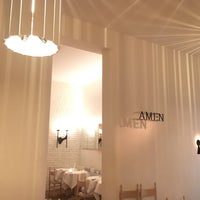Foto scattata a AMEN restaurant da Lucy S. il 12/9/2017