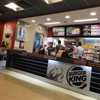 Photo taken at Burger King by Safa Ц. on 6/17/2017
