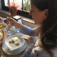 10/12/2019にDidem N.がLayale Şamiye - Tarihi Sultan Sofrası مطعم ليالي شامية سفرة السلطانで撮った写真