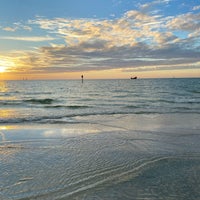 Photo taken at Clearwater Beach by سلطان on 2/19/2020