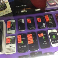 Kedai Sukan Di Pertama Kompleks  0wy88sdko6hodm / Kedai barangan sukan