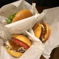 Photo taken at Freshness Burger by Haruka H. on 12/11/2021