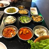 รูปภาพถ่ายที่ Hoban Korean BBQ โดย Kernst C. เมื่อ 5/14/2019