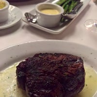 Photo taken at Ruth&amp;#39;s Chris Steak House by Kernst C. on 3/30/2017