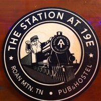 รูปภาพถ่ายที่ The Station at 19e โดย Christopher B. เมื่อ 9/24/2020