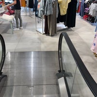 Photo taken at Forever 21 by Lilian J. on 5/6/2018
