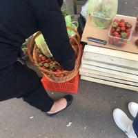 Photo taken at Чеховский рынок by Renata 👀👅 on 6/29/2016