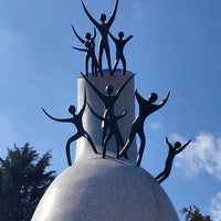 岡本太郎 母の塔 多摩区 1 Dica De 134 Clientes