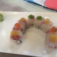 Das Foto wurde bei Y-NOT Urban Sushi von y not urban sushi am 6/2/2016 aufgenommen