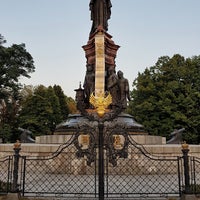 Photo taken at Екатерининский сквер by Ümit U. on 8/25/2019