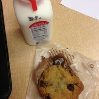4/16/2013にRebekah J.がCaptain Cookie and the Milk Manで撮った写真