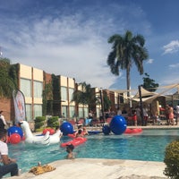 Photo taken at Holiday Inn by Osssilver on 8/5/2017