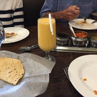 10/6/2016 tarihinde Lhea W.ziyaretçi tarafından Punjab Cafe'de çekilen fotoğraf