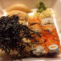 รูปภาพถ่ายที่ Fuji Sushi โดย Justin J. เมื่อ 1/21/2014