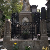 Photo taken at Tombe de Chopin by Arvand V. on 9/10/2020
