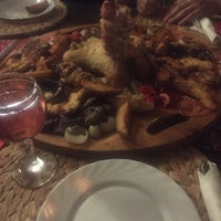 11/8/2016 tarihinde Țoancăziyaretçi tarafından Restaurant La Rocca'de çekilen fotoğraf