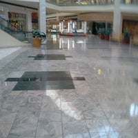 Das Foto wurde bei Gwinnett Place Mall von Danny S. am 10/8/2012 aufgenommen