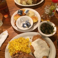 Photo taken at Cracker Barrel Old Country Store by Becky on 7/10/2016