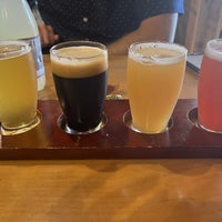 Photo taken at Kettlehead Brewing Company by Jessica C. on 7/15/2022