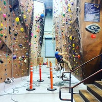 12/15/2015에 The Quarry Indoor Climbing Center님이 The Quarry Indoor Climbing Center에서 찍은 사진