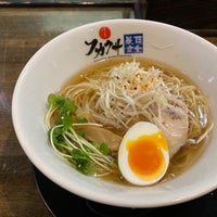 Photo taken at フカクサ製麺食堂 by チェンコ on 6/16/2022