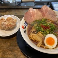 Photo taken at フカクサ製麺食堂 by チェンコ on 3/31/2022
