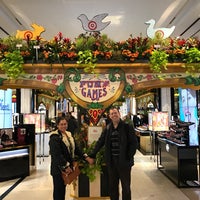 Photo taken at Macy&amp;#39;s Flower Show 2017 by Albert T. on 4/5/2017
