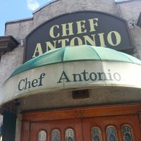 Photo prise au Chef Antonio Restaurant par claudia l. le5/12/2013