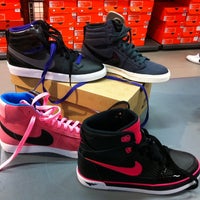 Nike Eindhoven - Winkelcentrum Woensel | Folder en openingstijden