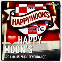 Photo taken at Happy Moon&amp;#39;s by Oguz Y. on 5/6/2013