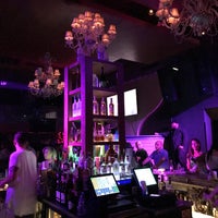 Foto tirada no(a) Central Lounge por Selman K. em 7/23/2017