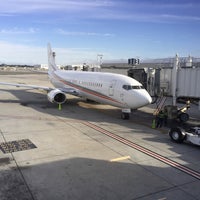 Foto tomada en San Francisco Bay Oakland International Airport (OAK)  por Daniel B. el 6/9/2015