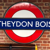 Photo taken at Theydon Bois London Underground Station by Kenneth M. on 7/7/2019