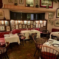 Foto tirada no(a) 1789 Restaurant por Yasser em 12/18/2022