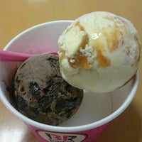 Photo taken at Baskin-Robbins by ひろチョバフ on 5/31/2016