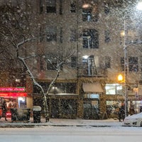 Photo taken at Espresso Vivace Sidewalk Bar by Matt on 2/11/2019