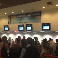 Photo taken at Check-in Gol by Renata F. on 10/16/2012