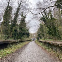 Photo taken at Parkland Walk (Crouch End to Highgate section) by Peter T. on 1/3/2022