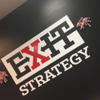 Foto tirada no(a) Exit Strategy por Gabe B. em 12/6/2016