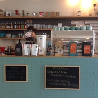5/9/2016 tarihinde Matúš D.ziyaretçi tarafından DOT. Espresso Bar'de çekilen fotoğraf
