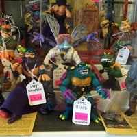 Foto tirada no(a) Rogue Toys por Pat B. em 7/2/2017