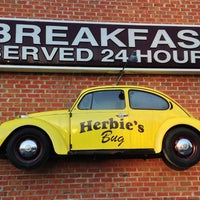 Photo taken at Herbie&amp;#39;s Place by Miranda H. on 11/24/2012