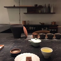Photo taken at Sakurai Japanese Tea Experience by Soomin S. on 4/10/2016